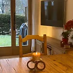 דירה Erdgeschosswohnung, Sitzplatz, Garten, Nichtraucher גשטאט