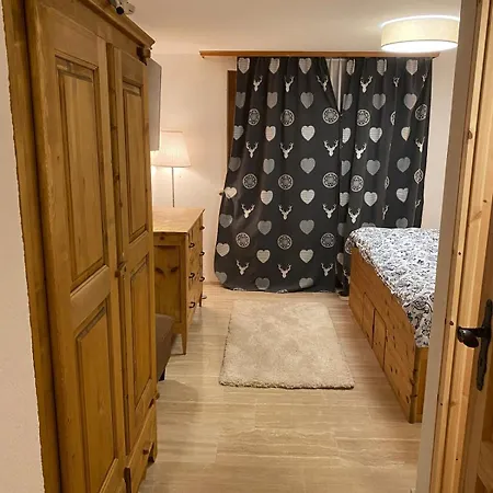 Erdgeschosswohnung, Sitzplatz, Garten, Nichtraucher