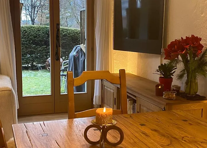 Apartamento Erdgeschosswohnung, Sitzplatz, Garten, Nichtraucher Gstaad