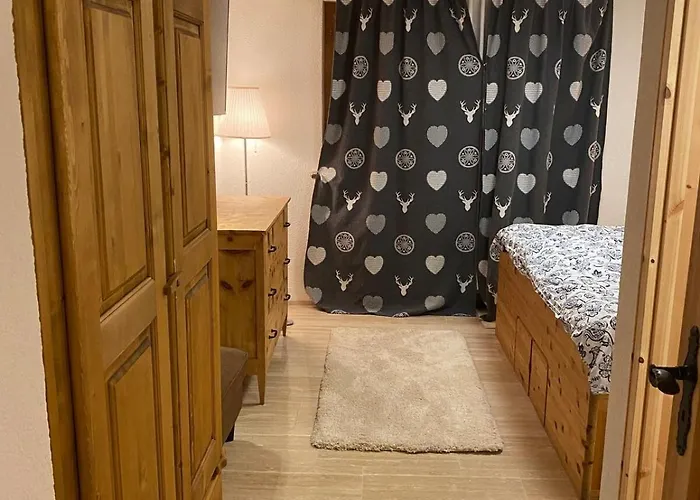 Erdgeschosswohnung, Sitzplatz, Garten, Nichtraucher